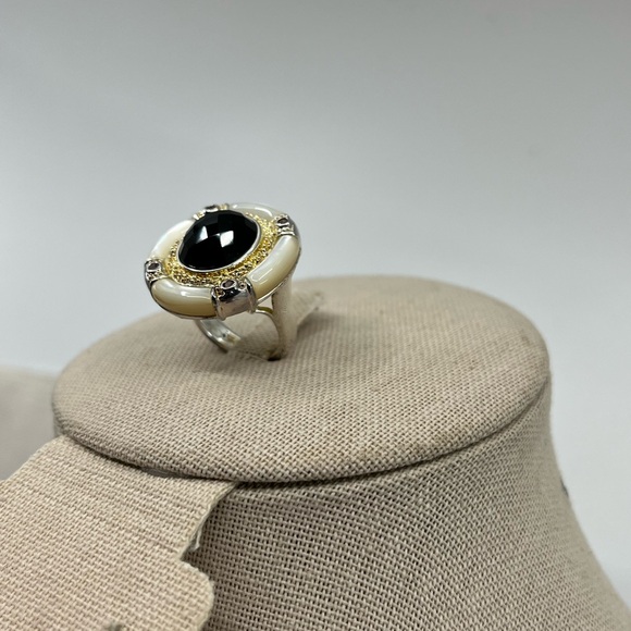 Striking Vintage Sterling Silver 925 Hong Kong Ring - Picture 2 of 16